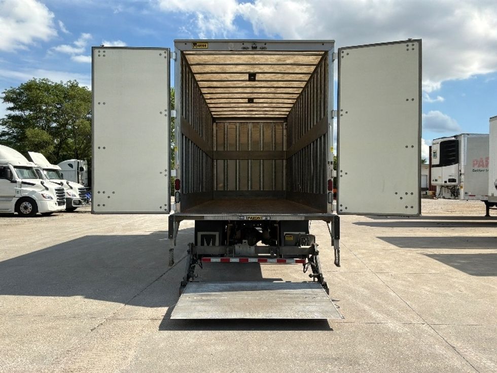 Medium Duty Box Truck-Light and Medium Duty Trucks-Freightliner-2022-M2-Des Moines-IA-244,444\n\t\tmiles-$ 51,500 - Image 9