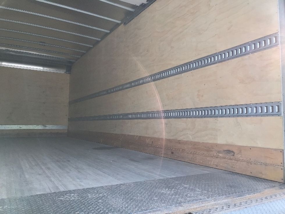 Medium Duty Box Truck-Light and Medium Duty Trucks-Freightliner-2022-M2-Des Moines-IA-260,569\n\t\tmiles-$ 45,750 - Image 12