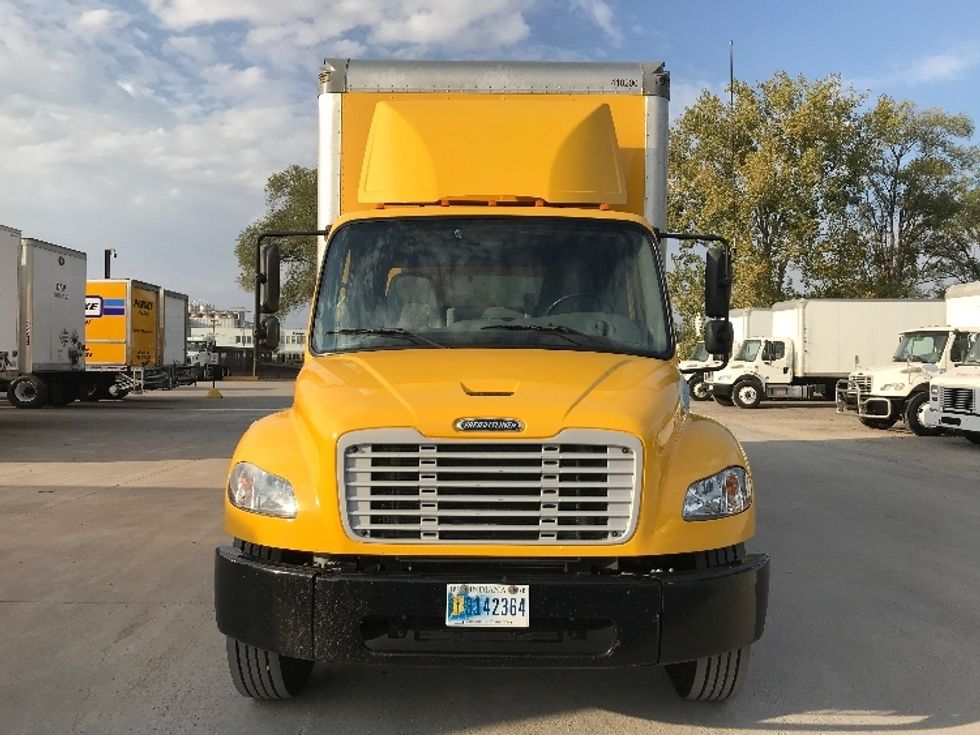 Medium Duty Box Truck-Light and Medium Duty Trucks-Freightliner-2022-M2-Des Moines-IA-260,569\n\t\tmiles-$ 45,750 - Image 2