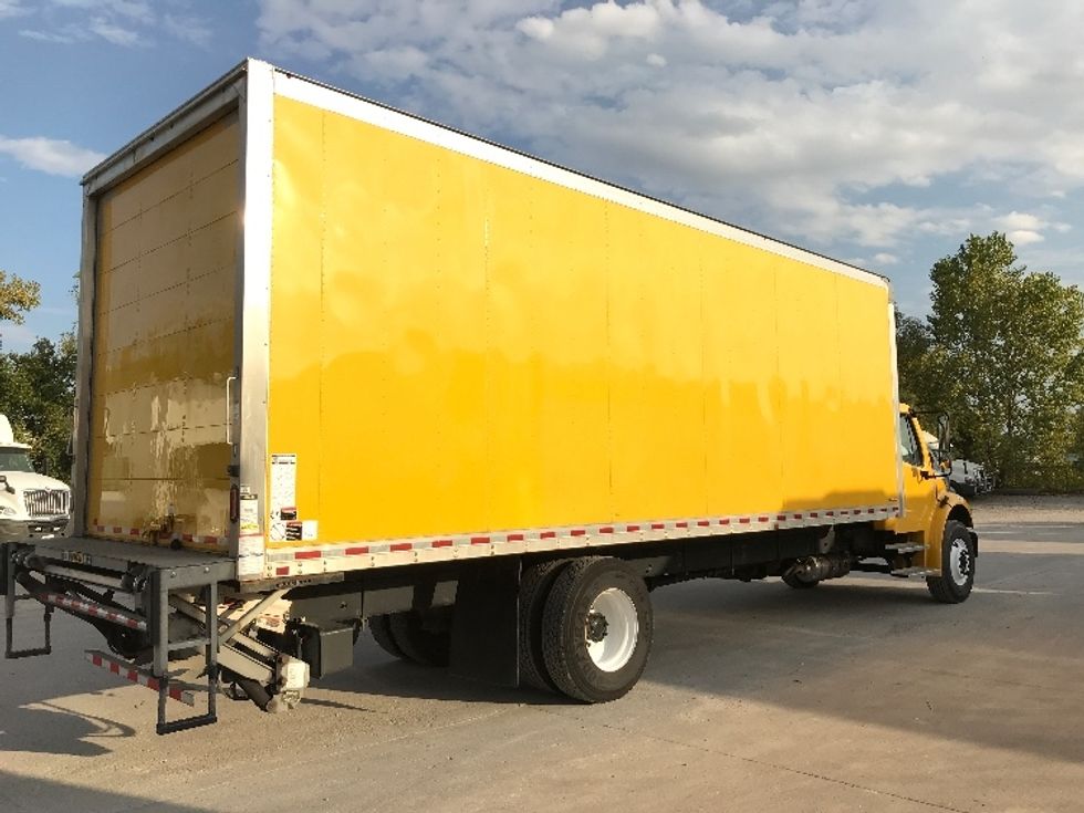 Medium Duty Box Truck-Light and Medium Duty Trucks-Freightliner-2022-M2-Des Moines-IA-260,569\n\t\tmiles-$ 45,750 - Image 25