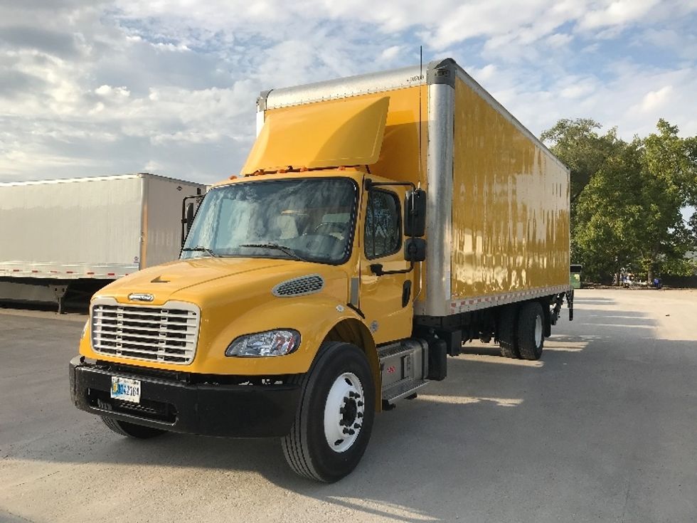 Medium Duty Box Truck-Light and Medium Duty Trucks-Freightliner-2022-M2-Des Moines-IA-260,569\n\t\tmiles-$ 45,750 - Image 3