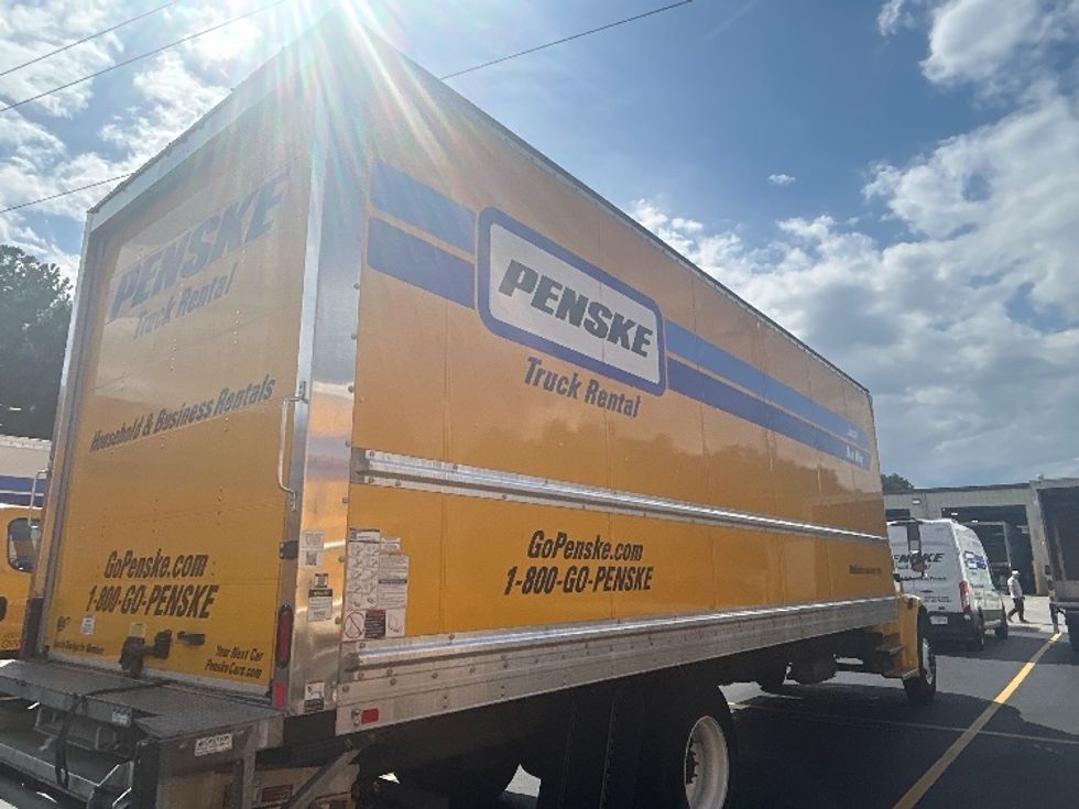 Medium Duty Box Truck-Light and Medium Duty Trucks-Freightliner-2022-M2-Duluth-GA-237,615\n\t\tmiles-$ 52,250 - Image 13