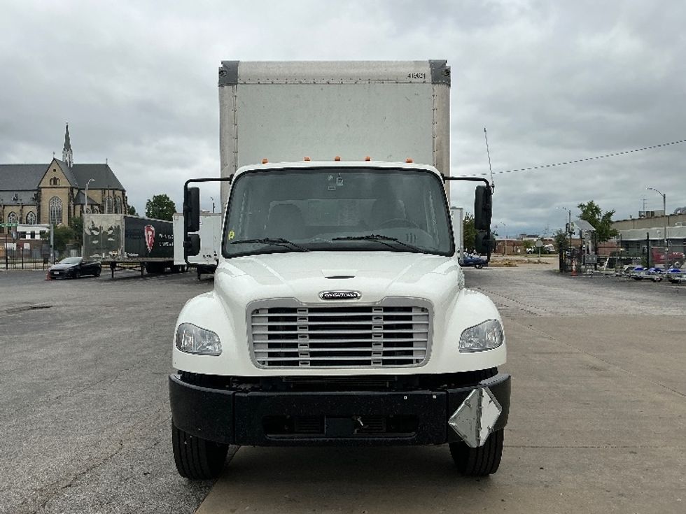 Medium Duty Box Truck-Light and Medium Duty Trucks-Freightliner-2022-M2-Earth City-MO-178,214\n\t\tmiles-$ 55,750 - Image 2