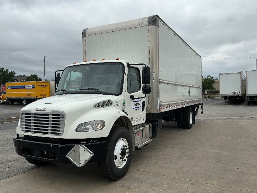 Medium Duty Box Truck-Light and Medium Duty Trucks-Freightliner-2022-M2-Earth City-MO-178,214\n\t\tmiles-$ 55,750 - Image 3