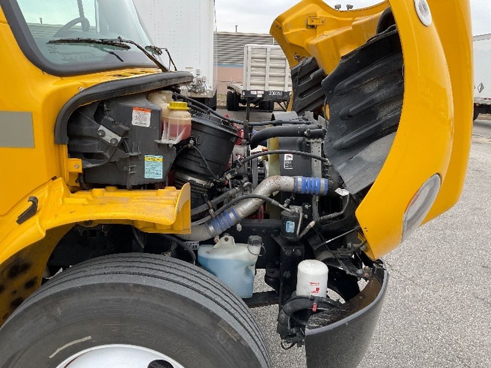 Medium Duty Box Truck-Light and Medium Duty Trucks-Freightliner-2022-M2-Earth City-MO-214,352\n\t\tmiles-$ 50,250 - Image 23