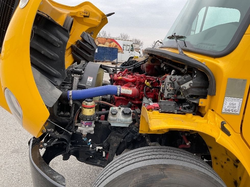 Medium Duty Box Truck-Light and Medium Duty Trucks-Freightliner-2022-M2-Earth City-MO-214,352\n\t\tmiles-$ 50,250 - Image 24