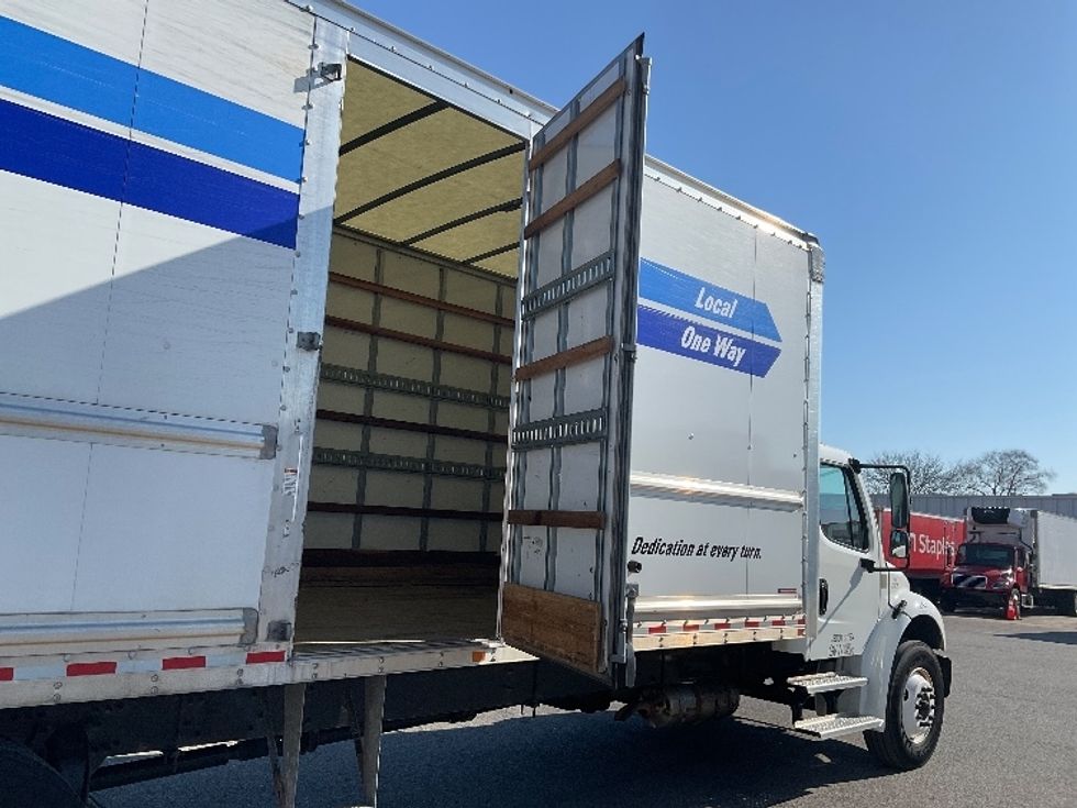 Medium Duty Box Truck-Light and Medium Duty Trucks-Freightliner-2022-M2-Earth City-MO-257,845\n\t\tmiles-$ 46,500 - Image 26