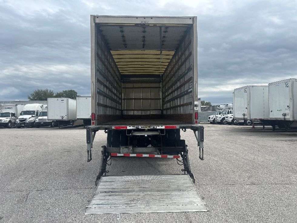 Medium Duty Box Truck-Light and Medium Duty Trucks-Freightliner-2022-M2-Earth City-MO-295,150\n\t\tmiles-$ 48,500 - Image 9