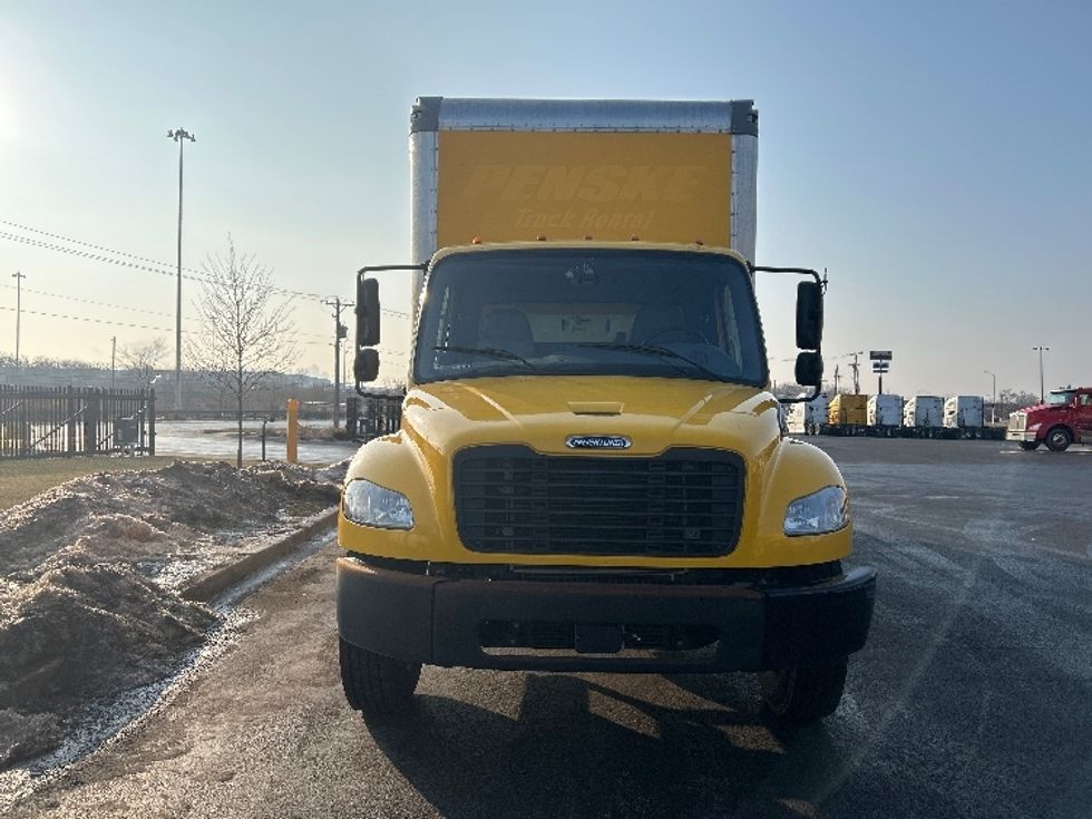 Medium Duty Box Truck-Light and Medium Duty Trucks-Freightliner-2022-M2-East Chicago-IN-106,645\n\t\tmiles-$ 74,000 - Image 2