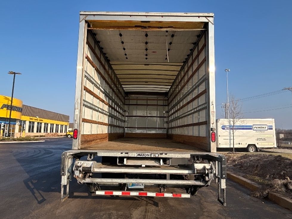 Medium Duty Box Truck-Light and Medium Duty Trucks-Freightliner-2022-M2-East Chicago-IN-106,645\n\t\tmiles-$ 74,000 - Image 8
