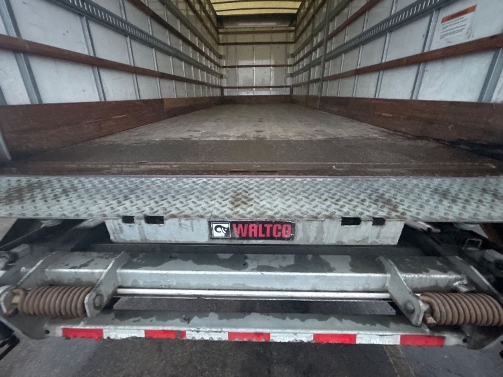 Medium Duty Box Truck-Light and Medium Duty Trucks-Freightliner-2022-M2-East Chicago-IN-127,968\n\t\tmiles-$ 70,250 - Image 10