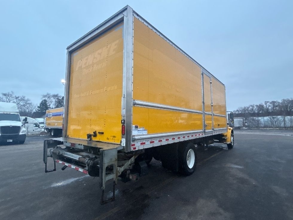 Medium Duty Box Truck-Light and Medium Duty Trucks-Freightliner-2022-M2-East Chicago-IN-127,968\n\t\tmiles-$ 70,250 - Image 13