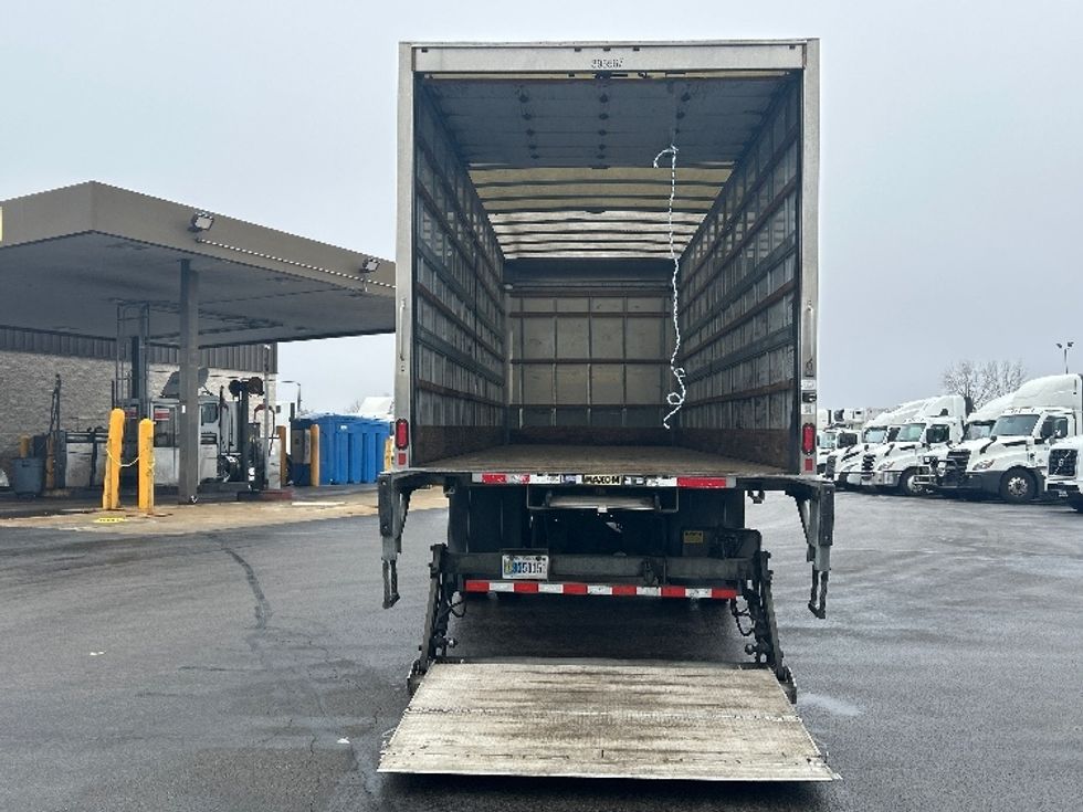 Medium Duty Box Truck-Light and Medium Duty Trucks-Freightliner-2022-M2-East Chicago-IN-133,641\n\t\tmiles-$ 70,250 - Image 9
