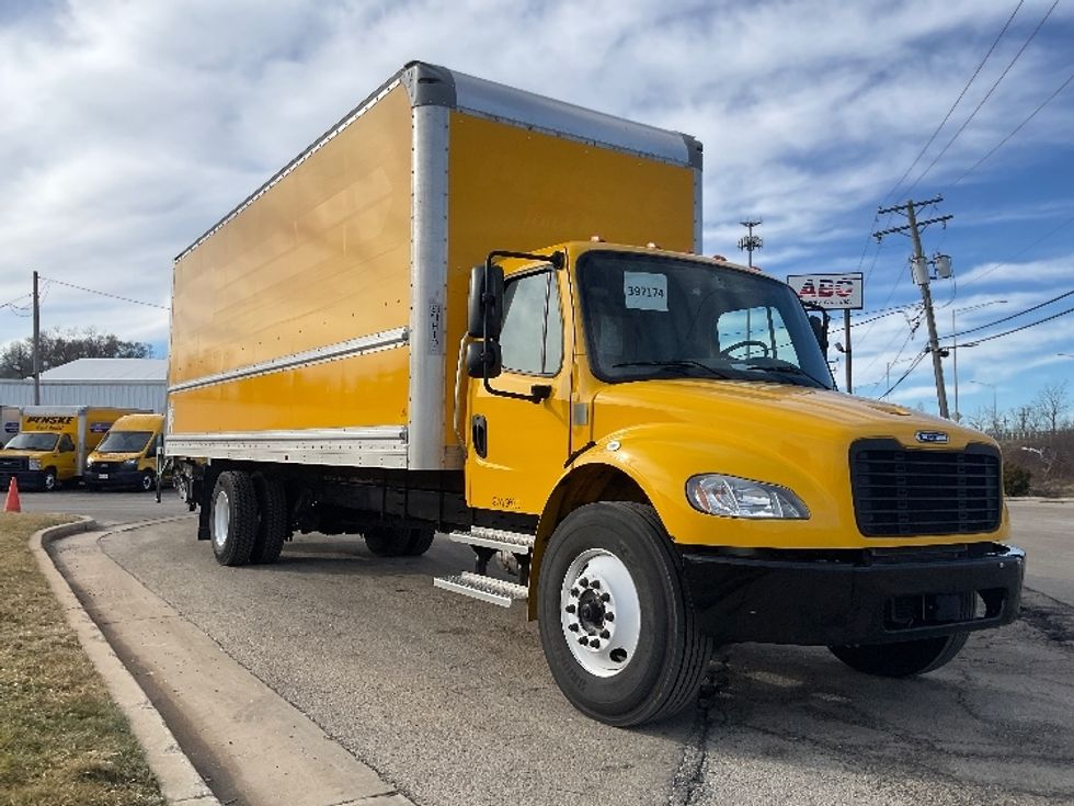 Medium Duty Box Truck-Light and Medium Duty Trucks-Freightliner-2022-M2-East Chicago-IN-133,995\n\t\tmiles-$ 68,250 - Image 1