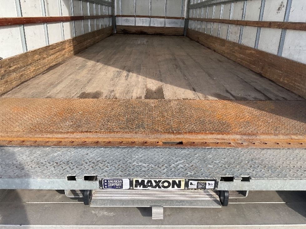 Medium Duty Box Truck-Light and Medium Duty Trucks-Freightliner-2022-M2-East Chicago-IN-133,995\n\t\tmiles-$ 68,250 - Image 10