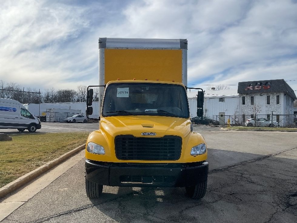 Medium Duty Box Truck-Light and Medium Duty Trucks-Freightliner-2022-M2-East Chicago-IN-133,995\n\t\tmiles-$ 68,250 - Image 2