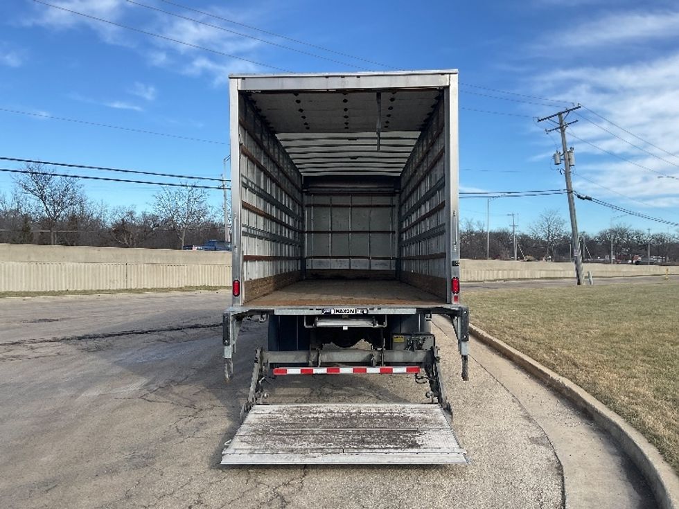 Medium Duty Box Truck-Light and Medium Duty Trucks-Freightliner-2022-M2-East Chicago-IN-133,995\n\t\tmiles-$ 68,250 - Image 9