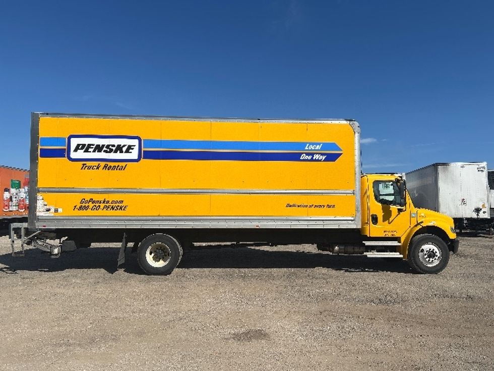 Medium Duty Box Truck-Light and Medium Duty Trucks-Freightliner-2022-M2-East Chicago-IN-219,792\n\t\tmiles-$ 44,250 - Image 15