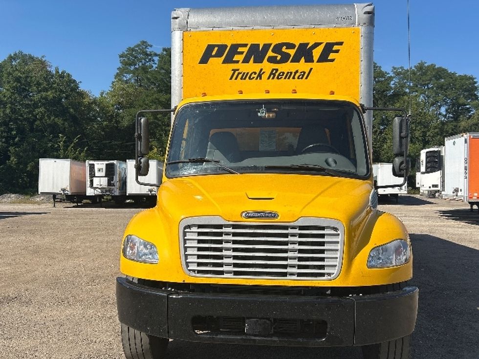 Medium Duty Box Truck-Light and Medium Duty Trucks-Freightliner-2022-M2-East Chicago-IN-219,792\n\t\tmiles-$ 44,250 - Image 2