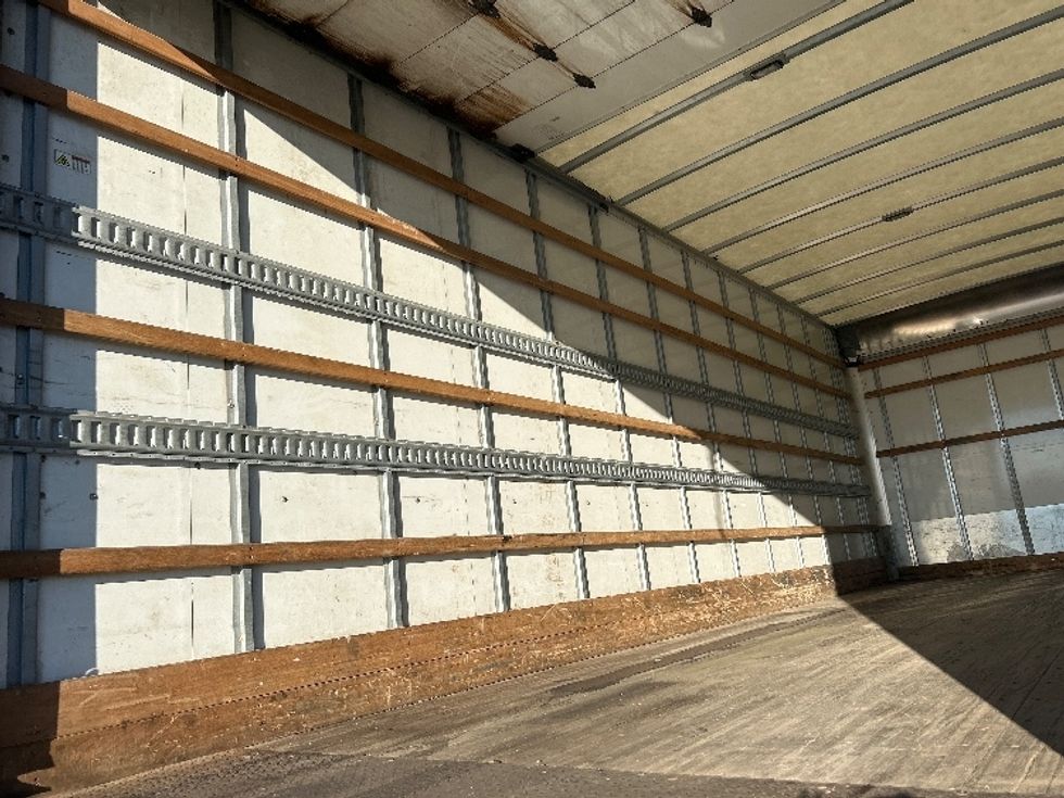 Medium Duty Box Truck-Light and Medium Duty Trucks-Freightliner-2022-M2-East Chicago-IN-241,742\n\t\tmiles-$ 49,250 - Image 11