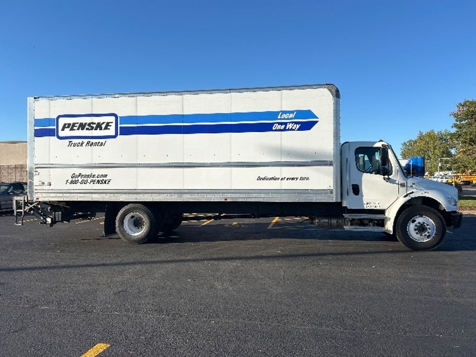 Medium Duty Box Truck-Light and Medium Duty Trucks-Freightliner-2022-M2-East Chicago-IN-241,742\n\t\tmiles-$ 49,250 - Image 15
