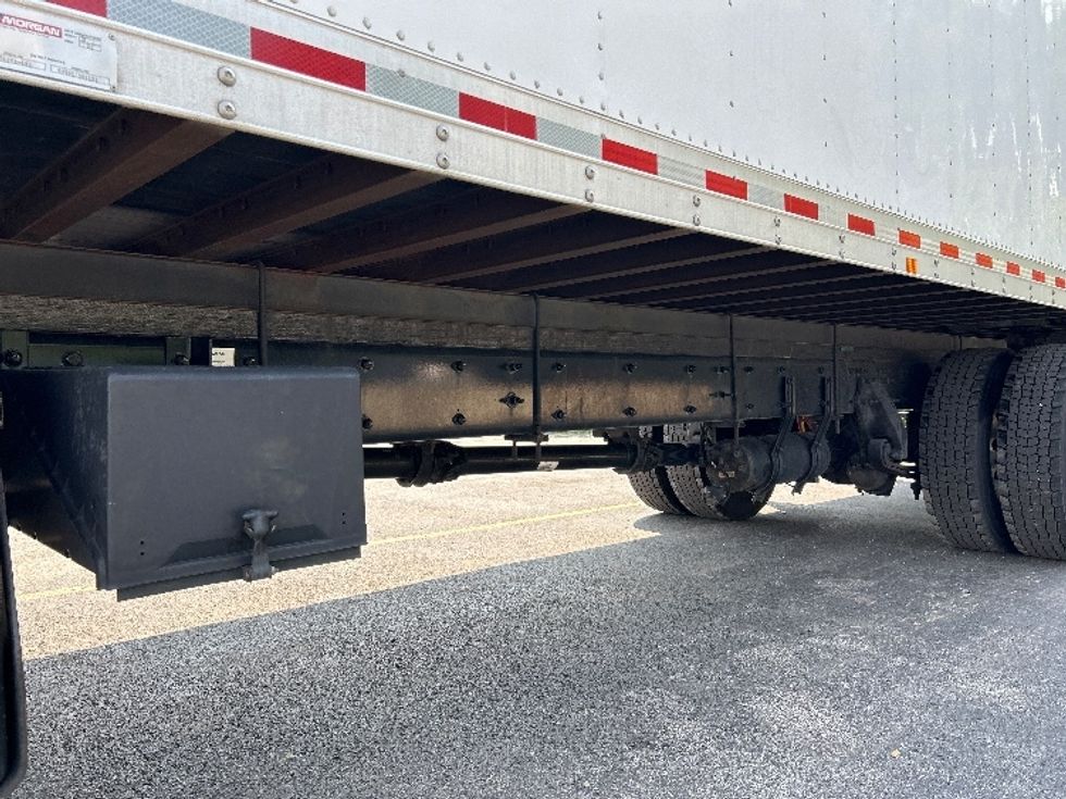 Medium Duty Box Truck-Light and Medium Duty Trucks-Freightliner-2022-M2-East Chicago-IN-273,275\n\t\tmiles-$ 38,500 - Image 5