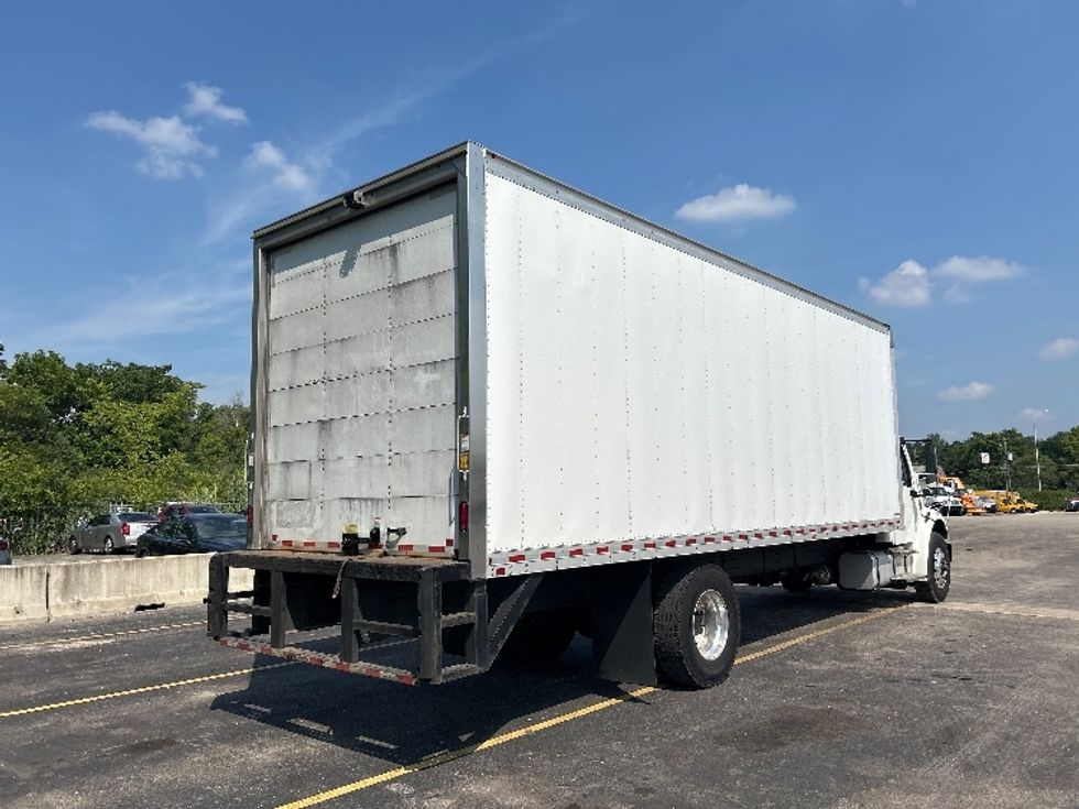 Medium Duty Box Truck-Light and Medium Duty Trucks-Freightliner-2022-M2-East Chicago-IN-304,935\n\t\tmiles-$ 32,750 - Image 12