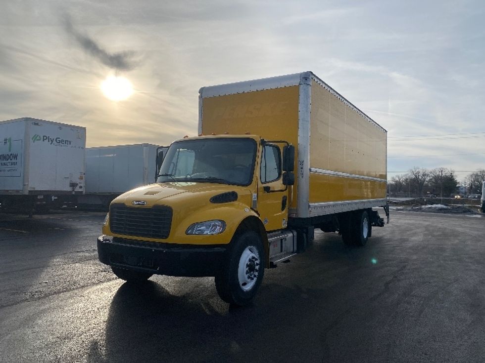 Medium Duty Box Truck-Light and Medium Duty Trucks-Freightliner-2022-M2-East Chicago-IN-75,260\n\t\tmiles-$ 77,750 - Image 3
