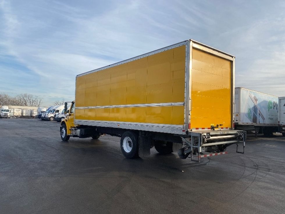 Medium Duty Box Truck-Light and Medium Duty Trucks-Freightliner-2022-M2-East Chicago-IN-75,260\n\t\tmiles-$ 77,750 - Image 6
