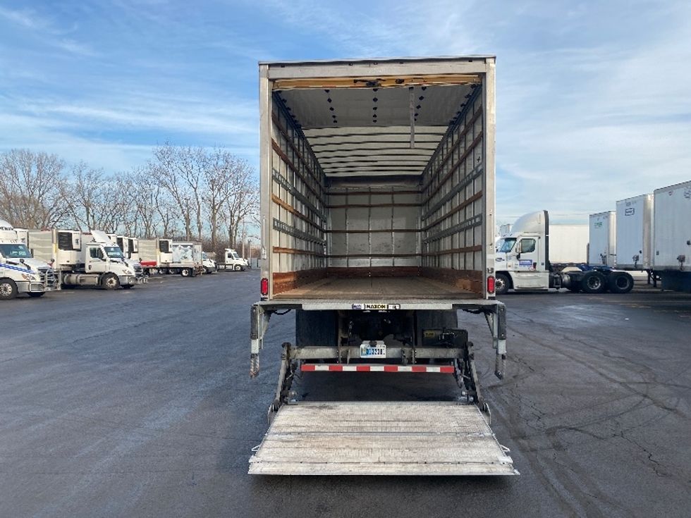 Medium Duty Box Truck-Light and Medium Duty Trucks-Freightliner-2022-M2-East Chicago-IN-75,260\n\t\tmiles-$ 77,750 - Image 9