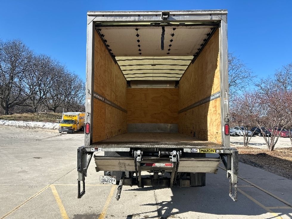 Medium Duty Box Truck-Light and Medium Duty Trucks-Freightliner-2022-M2-East Chicago-IN-81,276\n\t\tmiles-$ 61,250 - Image 8