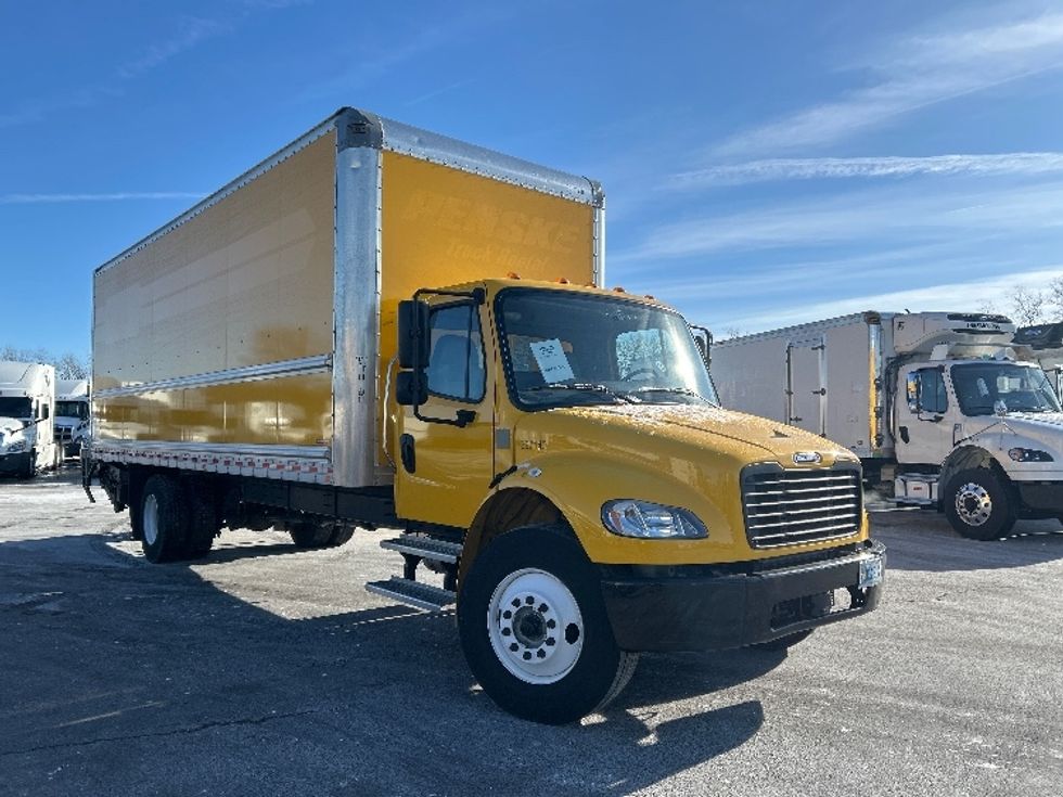 Medium Duty Box Truck-Light and Medium Duty Trucks-Freightliner-2022-M2-East Chicago-IN-81,580\n\t\tmiles-$ 77,250 - Image 1