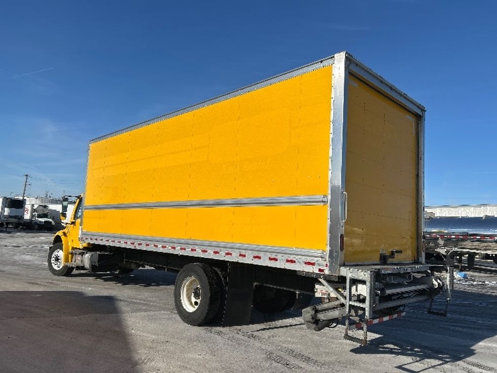 Medium Duty Box Truck-Light and Medium Duty Trucks-Freightliner-2022-M2-East Chicago-IN-81,580\n\t\tmiles-$ 77,250 - Image 6