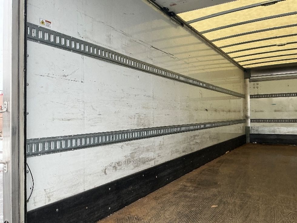 Medium Duty Box Truck-Light and Medium Duty Trucks-Freightliner-2022-M2-East Chicago-IN-96,987\n\t\tmiles-$ 78,500 - Image 11