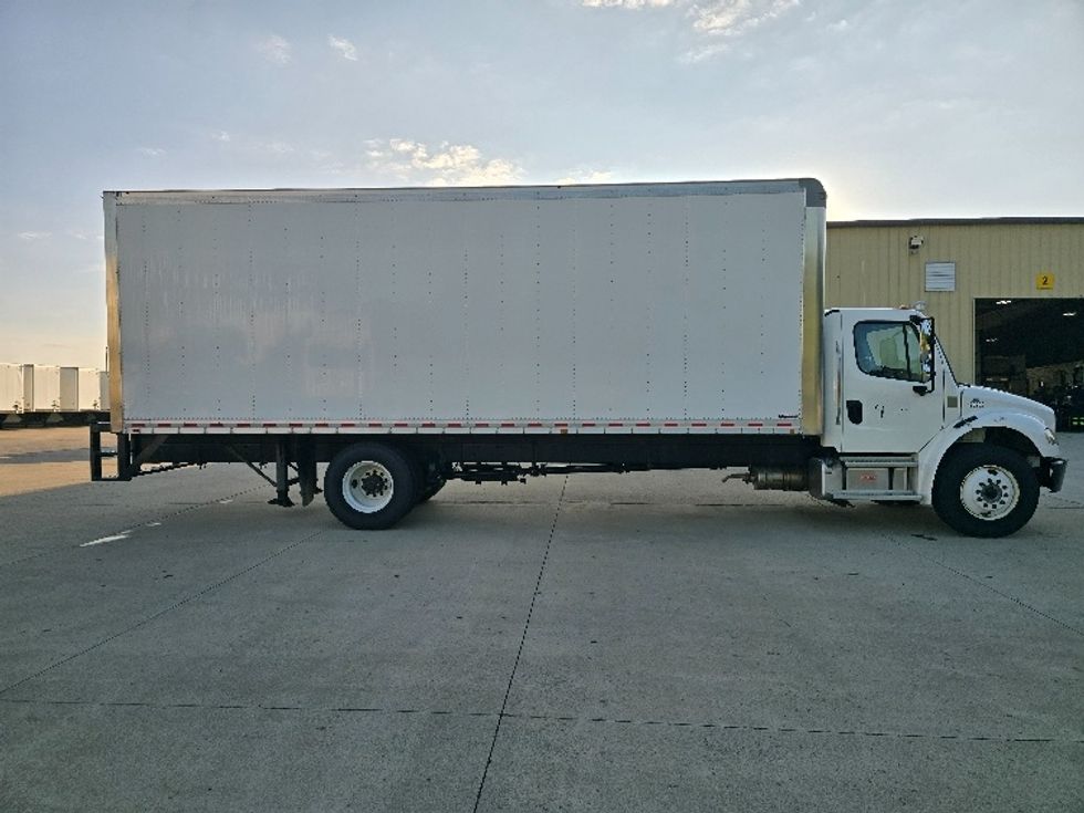 Medium Duty Box Truck-Light and Medium Duty Trucks-Freightliner-2022-M2-East Liberty-OH-39,595\n\t\tmiles-$ 74,500 - Image 14