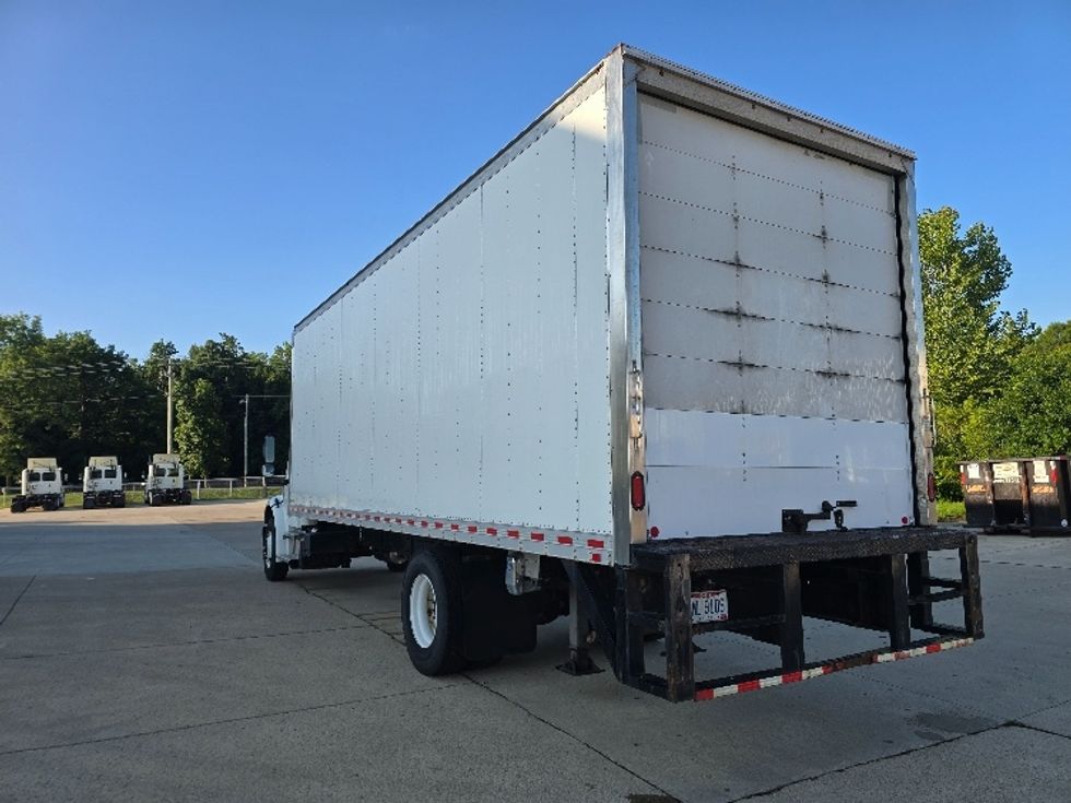 Medium Duty Box Truck-Light and Medium Duty Trucks-Freightliner-2022-M2-East Liberty-OH-39,595\n\t\tmiles-$ 74,500 - Image 6