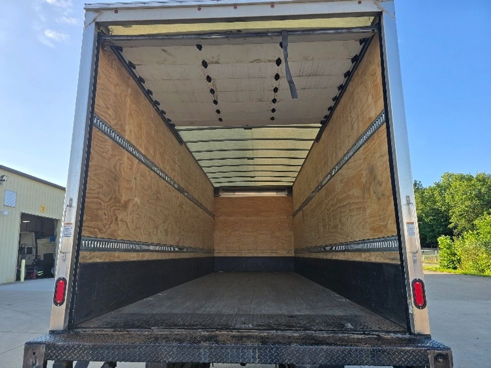 Medium Duty Box Truck-Light and Medium Duty Trucks-Freightliner-2022-M2-East Liberty-OH-39,595\n\t\tmiles-$ 74,500 - Image 8