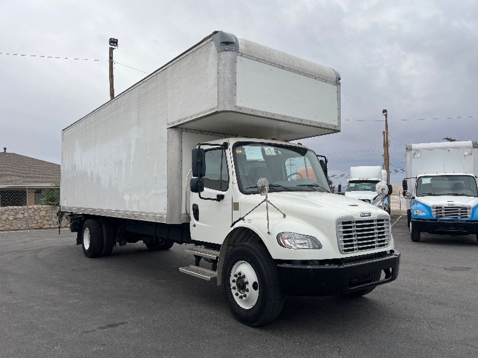 Medium Duty Box Truck-Light and Medium Duty Trucks-Freightliner-2022-M2-El Paso-TX-130,876\n\t\tmiles-$ 75,500 - Image 1