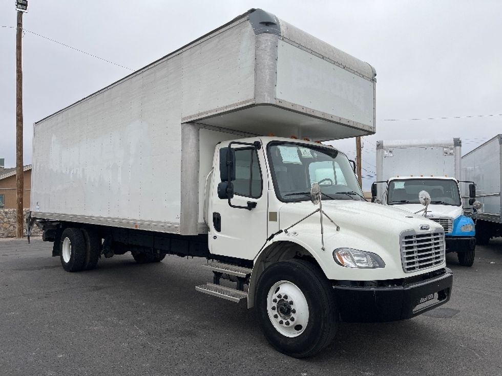 Medium Duty Box Truck-Light and Medium Duty Trucks-Freightliner-2022-M2-El Paso-TX-144,571\n\t\tmiles-$ 73,250 - Image 1