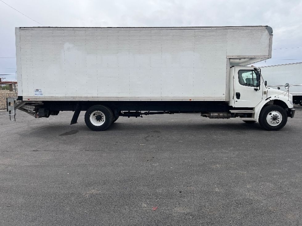 Medium Duty Box Truck-Light and Medium Duty Trucks-Freightliner-2022-M2-El Paso-TX-144,571\n\t\tmiles-$ 73,250 - Image 15