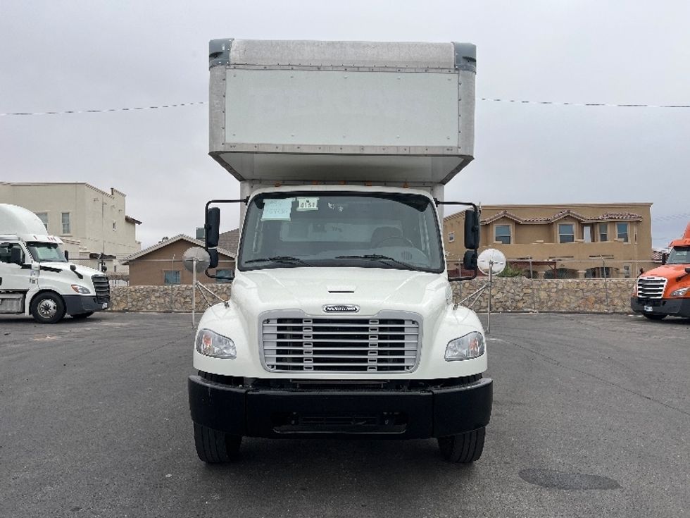 Medium Duty Box Truck-Light and Medium Duty Trucks-Freightliner-2022-M2-El Paso-TX-144,571\n\t\tmiles-$ 73,250 - Image 2