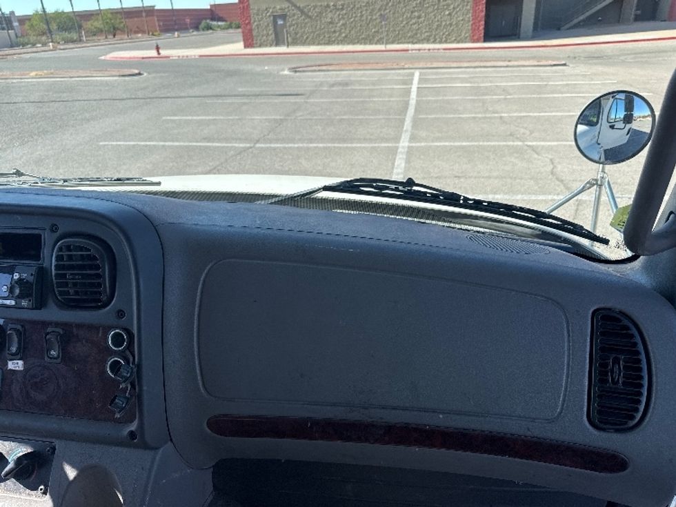 Medium Duty Box Truck-Light and Medium Duty Trucks-Freightliner-2022-M2-El Paso-TX-157,692\n\t\tmiles-$ 62,250 - Image 21