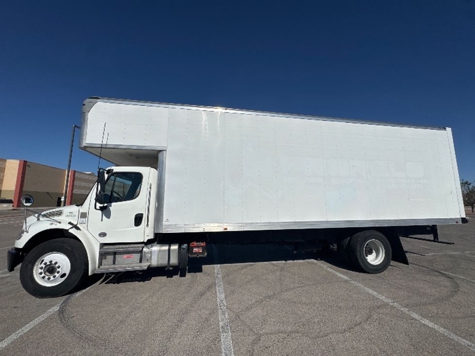 Medium Duty Box Truck-Light and Medium Duty Trucks-Freightliner-2022-M2-El Paso-TX-157,692\n\t\tmiles-$ 62,250 - Image 4