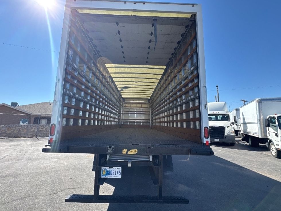 Medium Duty Box Truck-Light and Medium Duty Trucks-Freightliner-2022-M2-El Paso-TX-157,692\n\t\tmiles-$ 62,250 - Image 9