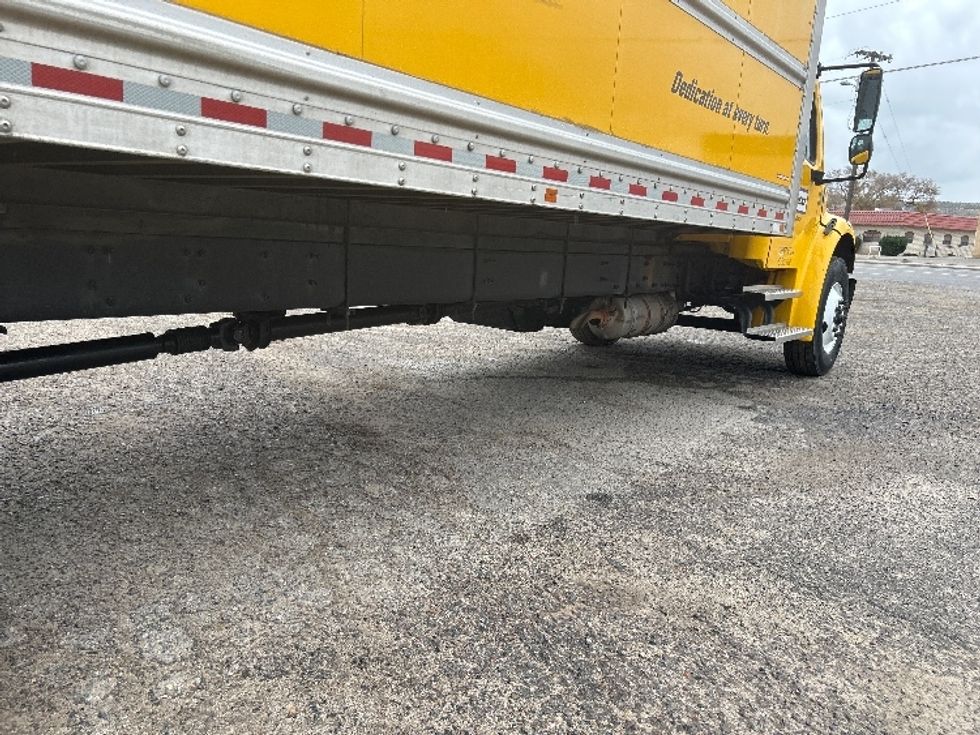 Medium Duty Box Truck-Light and Medium Duty Trucks-Freightliner-2022-M2-El Paso-TX-223,537\n\t\tmiles-$ 53,000 - Image 14