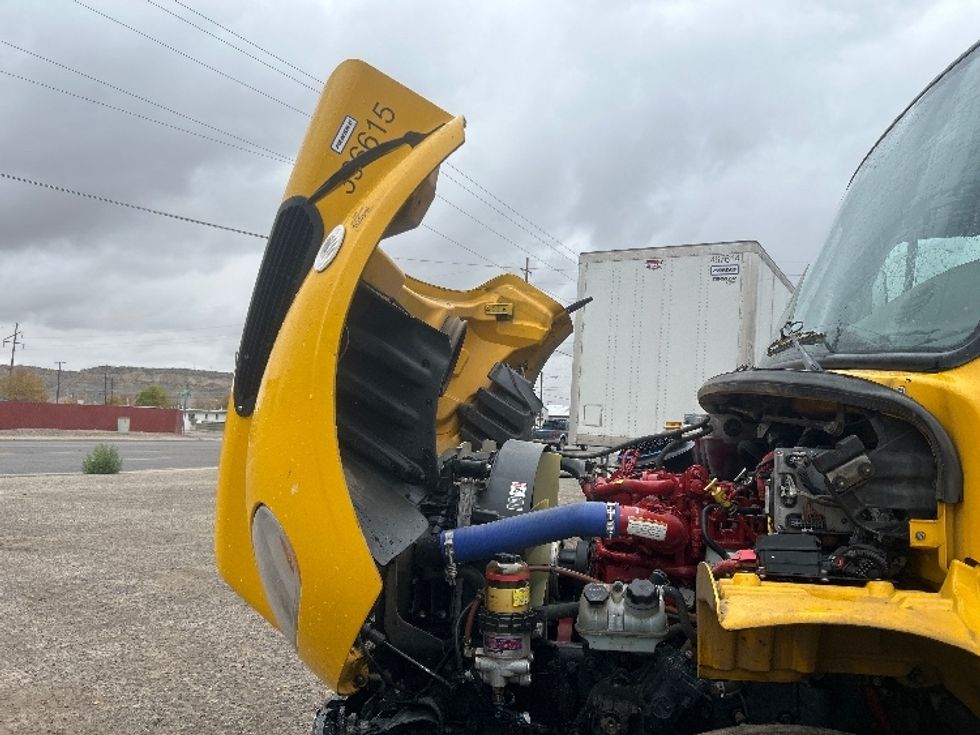 Medium Duty Box Truck-Light and Medium Duty Trucks-Freightliner-2022-M2-El Paso-TX-223,537\n\t\tmiles-$ 53,000 - Image 23