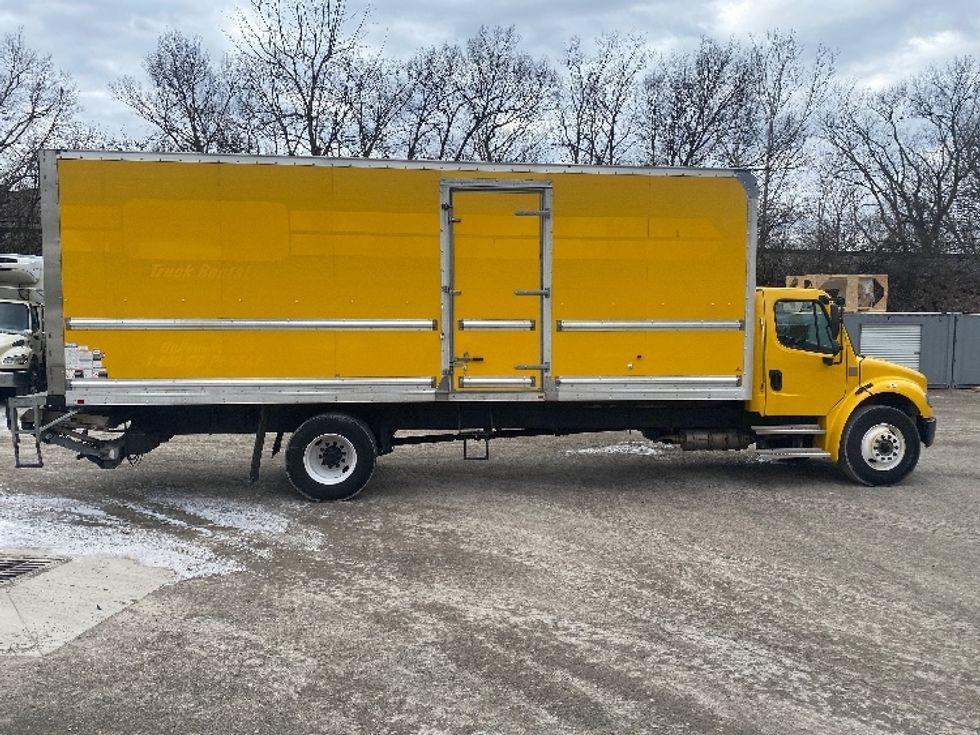 Medium Duty Box Truck-Light and Medium Duty Trucks-Freightliner-2022-M2-Erlanger-KY-114,601\n\t\tmiles-$ 73,750 - Image 15