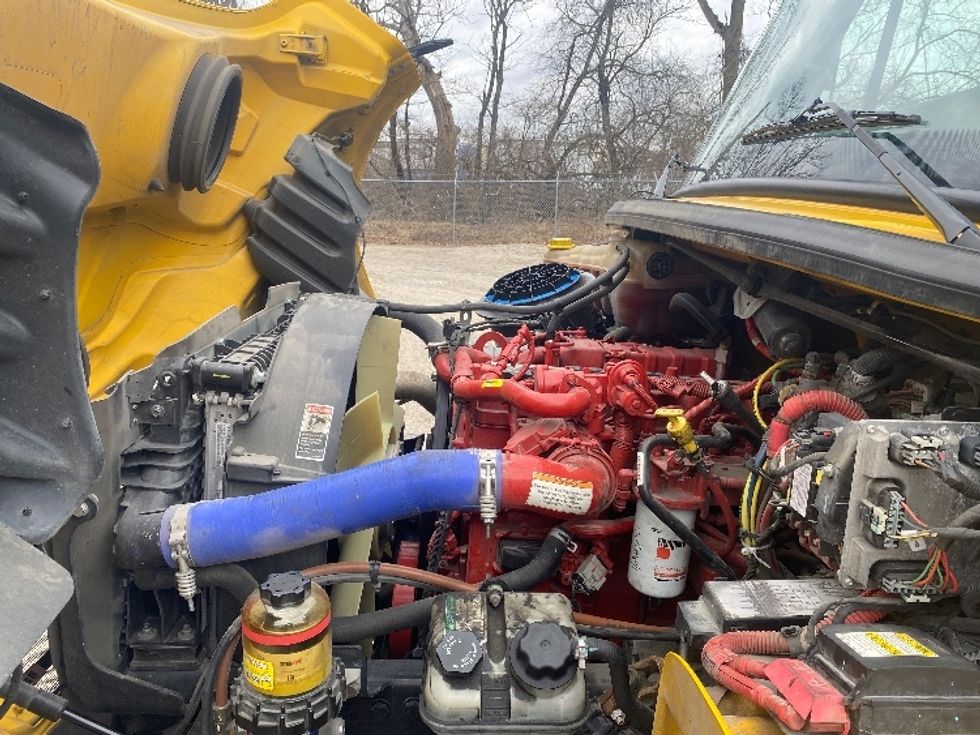 Medium Duty Box Truck-Light and Medium Duty Trucks-Freightliner-2022-M2-Erlanger-KY-114,601\n\t\tmiles-$ 73,750 - Image 24