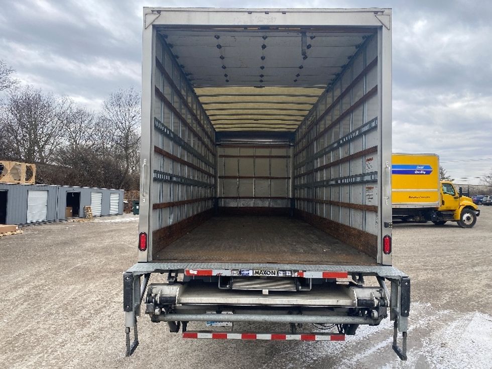Medium Duty Box Truck-Light and Medium Duty Trucks-Freightliner-2022-M2-Erlanger-KY-114,601\n\t\tmiles-$ 73,750 - Image 8