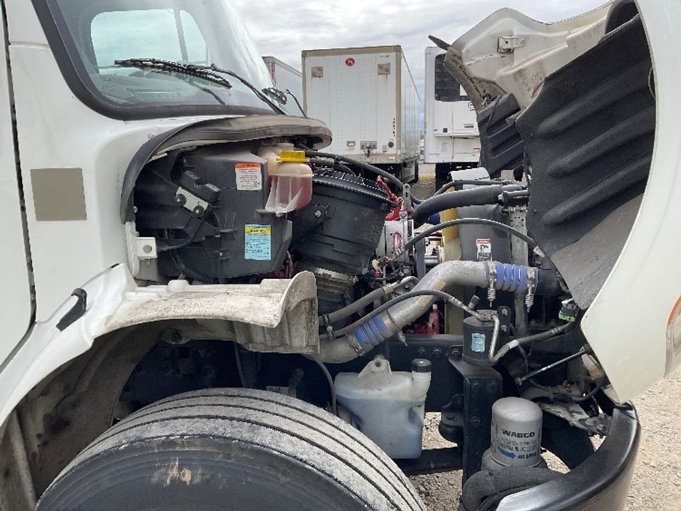 Medium Duty Box Truck-Light and Medium Duty Trucks-Freightliner-2022-M2-Everett-WA-114,389\n\t\tmiles-$ 76,250 - Image 23